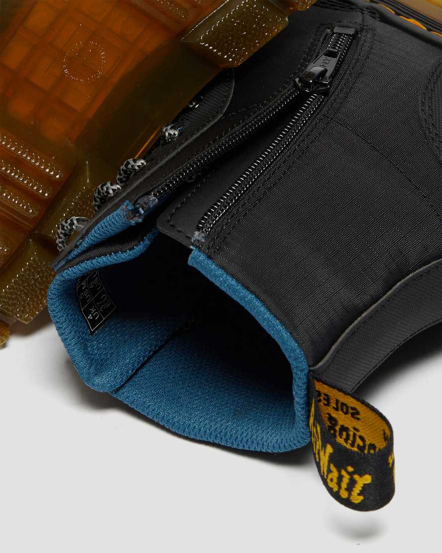 Černé dětské boty dr. martens combs utility