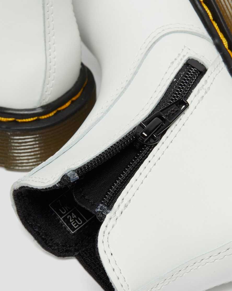 bílé dětské boty dr. martens 2976 chelsea