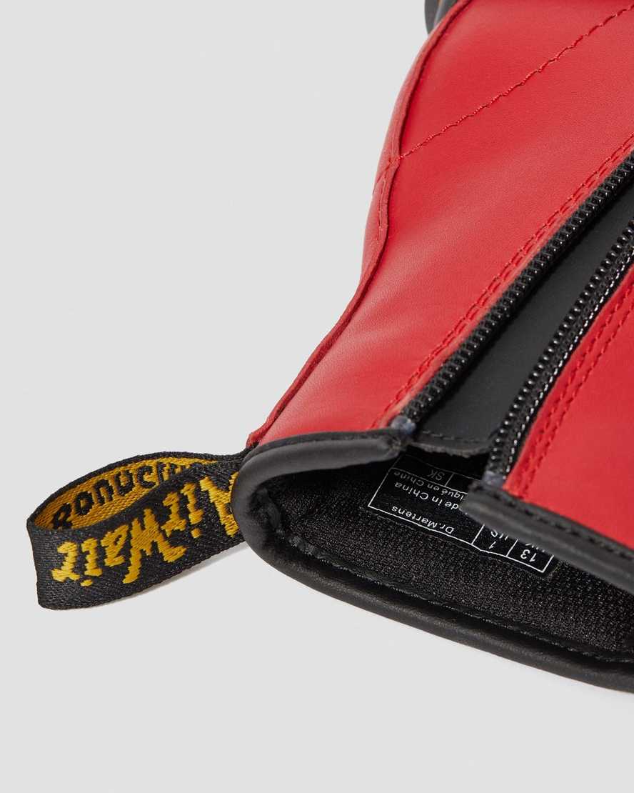 Červené dětské šněrovací boty dr. martens 1460