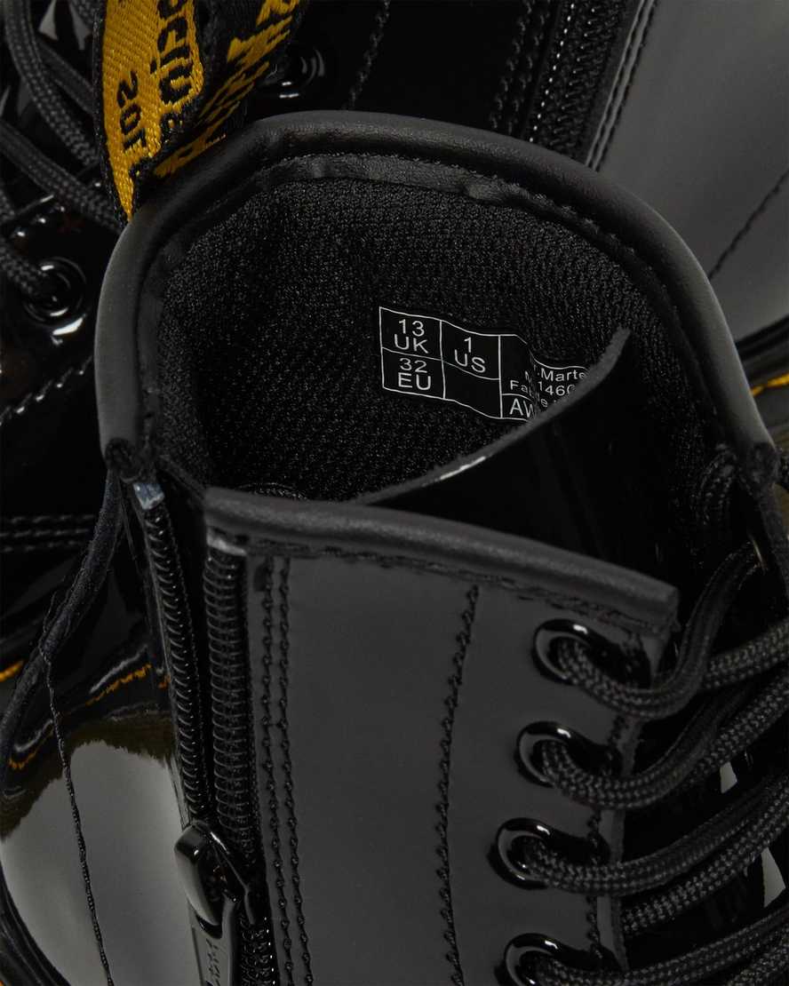 Černé dětské lakované šněrovací boty dr. martens 1460