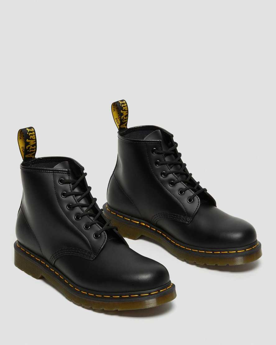 Černé pánské kotníkové boty dr. martens 101 yellow stitch smooth