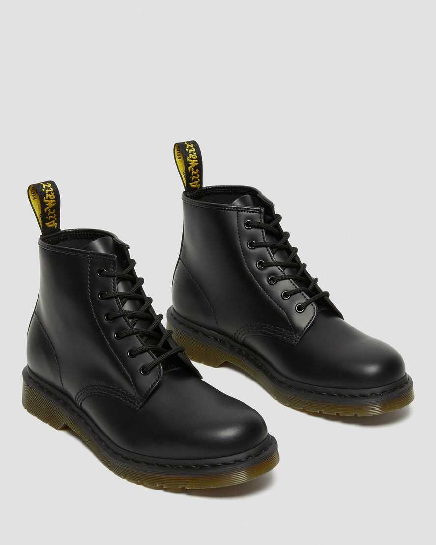 Černé pánské kotníkové boty dr. martens 101 smooth