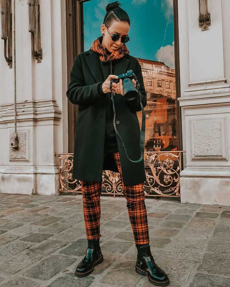 Černé pánské boty dr. martens wincox smooth s přezkou