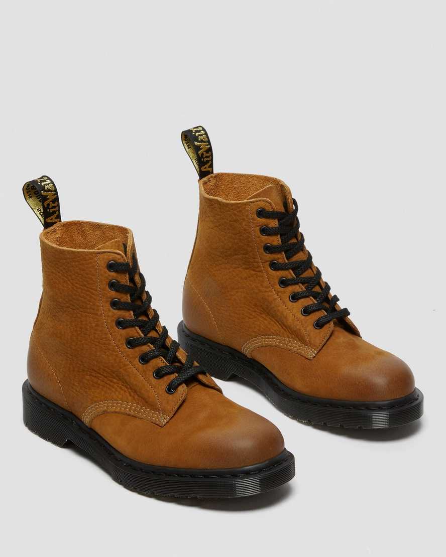 pánské boty dr. martens 1460 pascal made in england titan v hnědé barvě