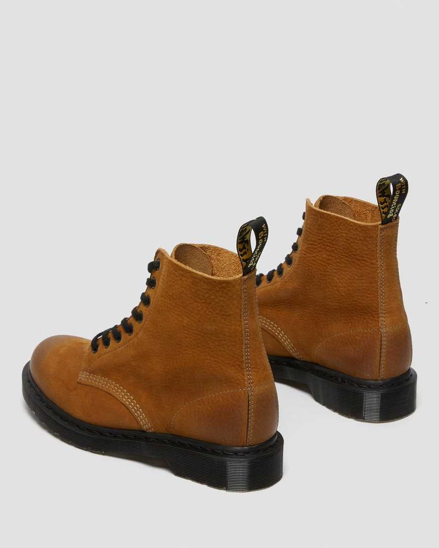 pánské boty dr. martens 1460 pascal made in england titan v hnědé barvě