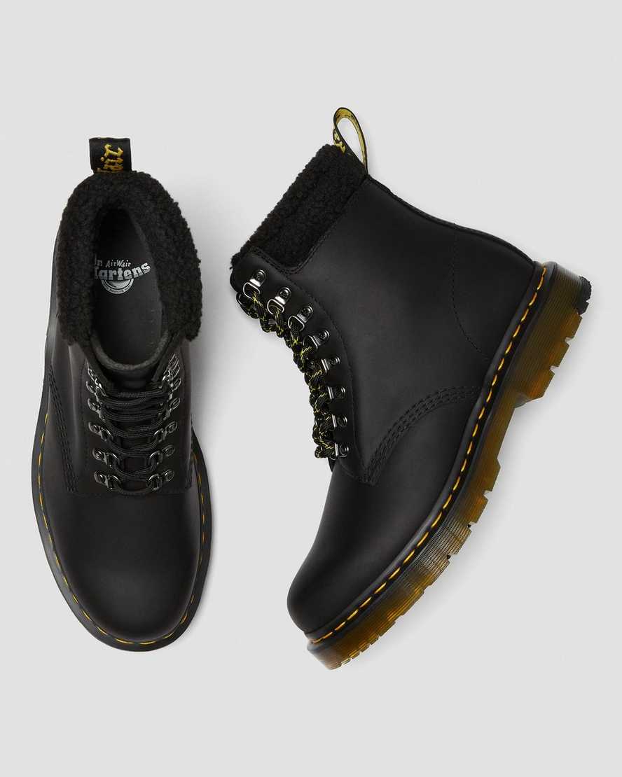 Černé pánské volnočasové boty dr. martens 1460 dms wintergrip fleece