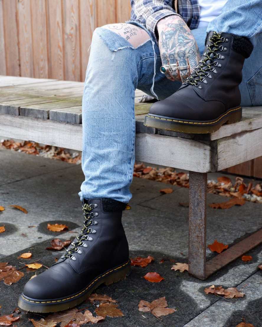 Černé pánské volnočasové boty dr. martens 1460 dms wintergrip fleece