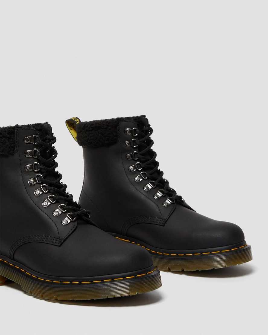Černé pánské volnočasové boty dr. martens 1460 dms wintergrip fleece
