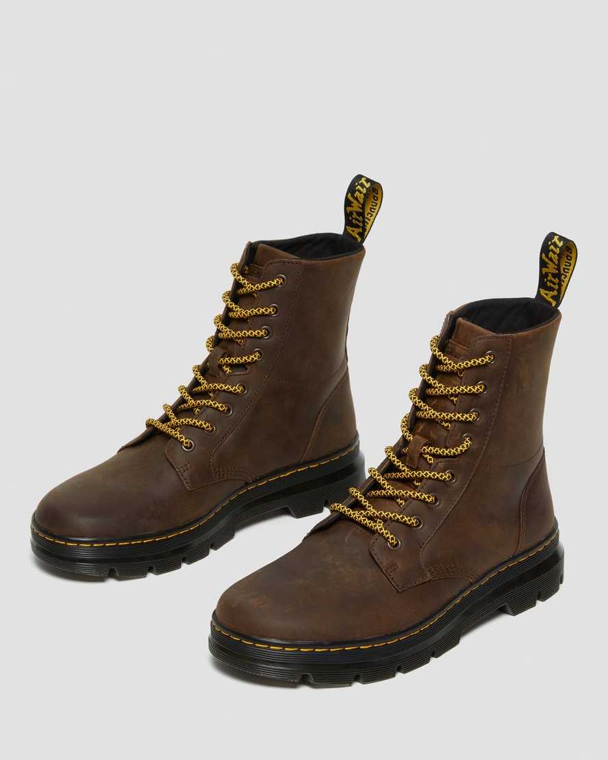 hnědé pánské volnočasové boty dr. martens combs crazy horse