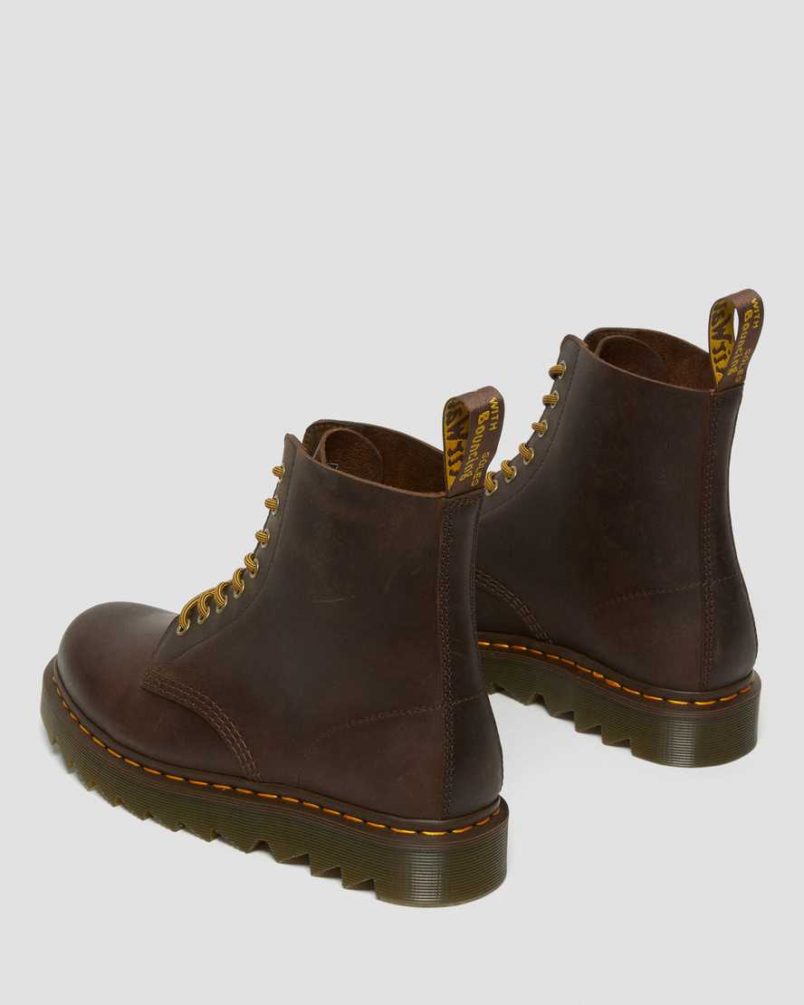 hnědé pánské volnočasové boty dr. martens 1460 pascal ziggy