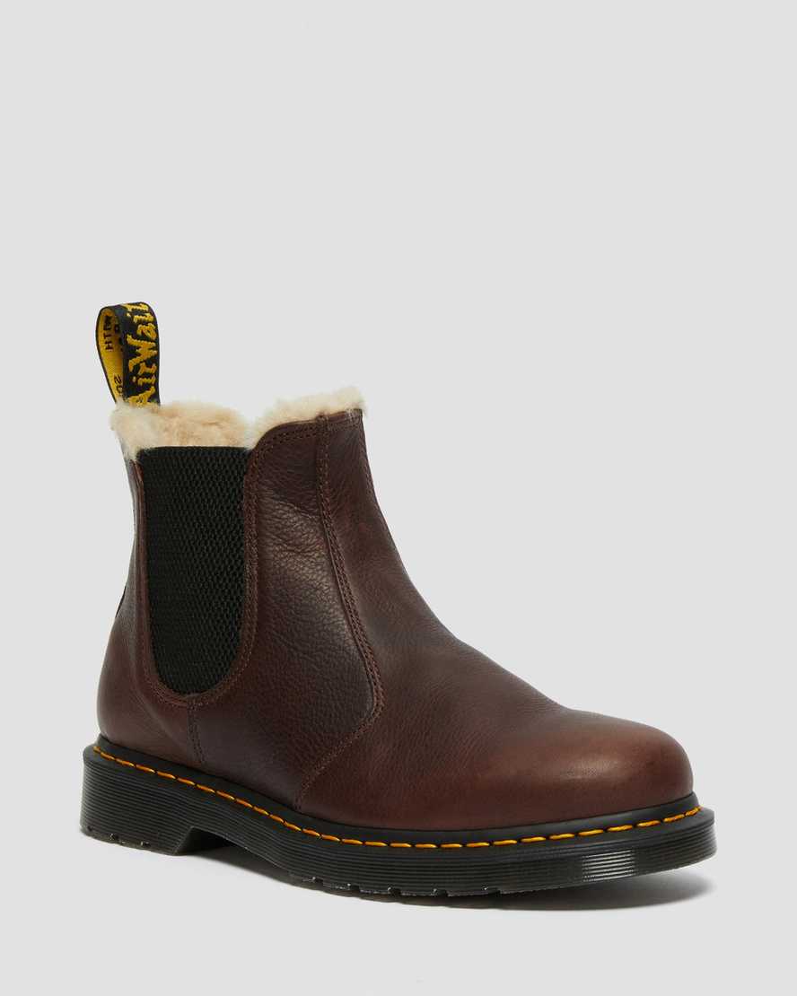 hnědé pánské boty dr. martens 2976 s podšívkou z umělé kožešiny chelsea