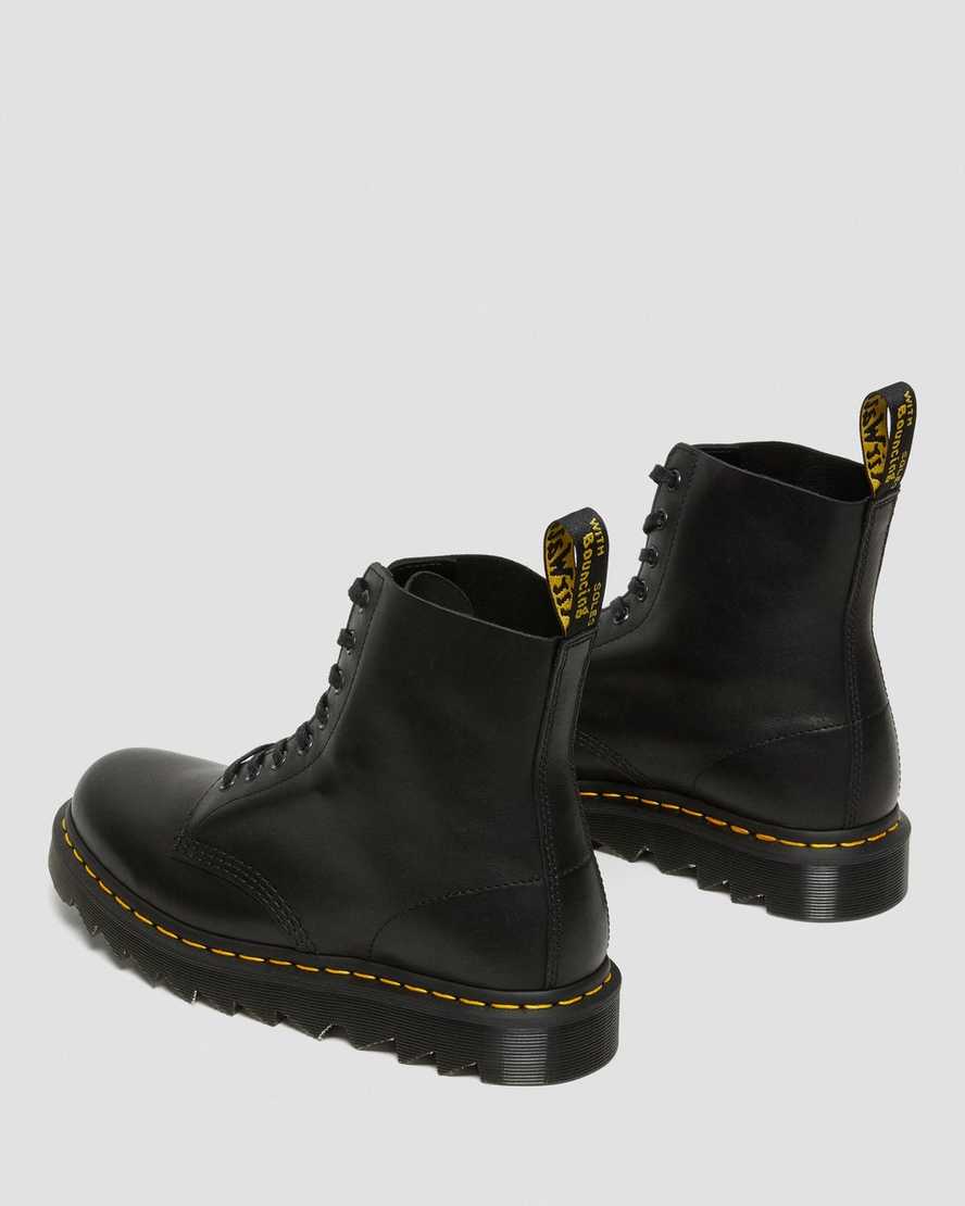 Černé pánské šněrovací boty dr. martens 1460 pascal ziggy