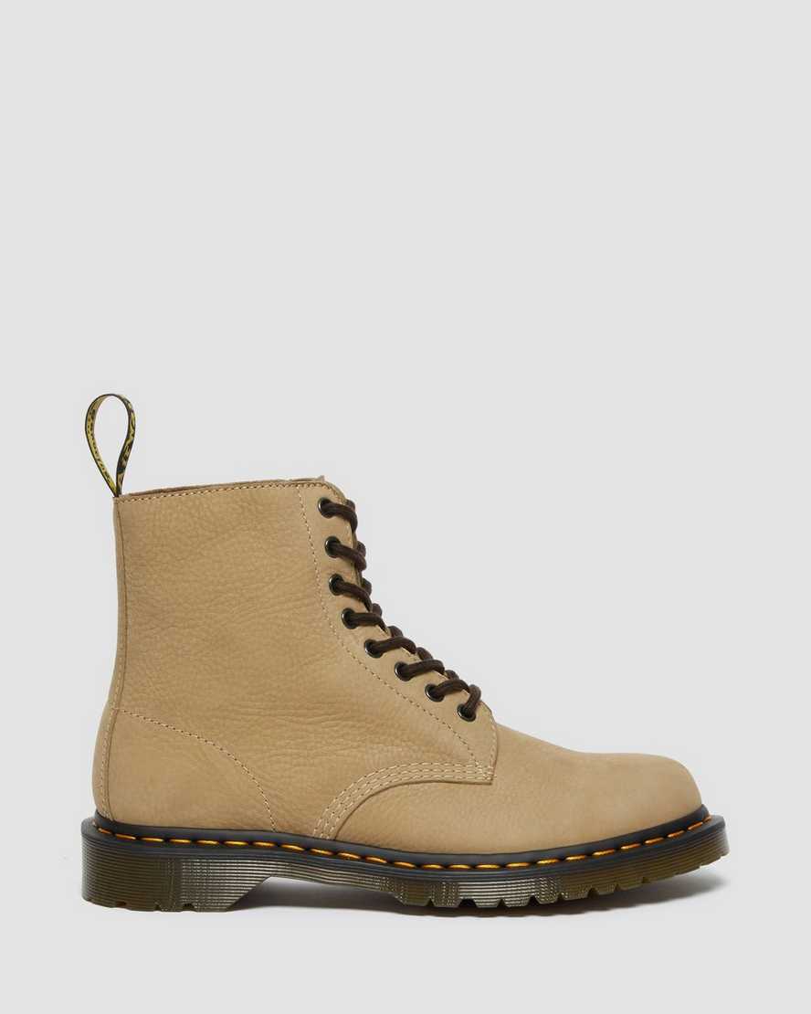 hnědé pánské šněrovací boty dr. martens 1460 pascal