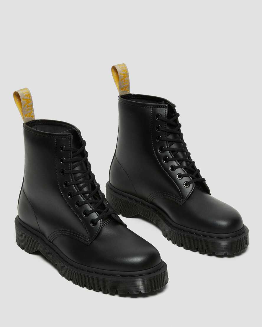 Černé pánské šněrovací boty dr. martens 1460 bex mono