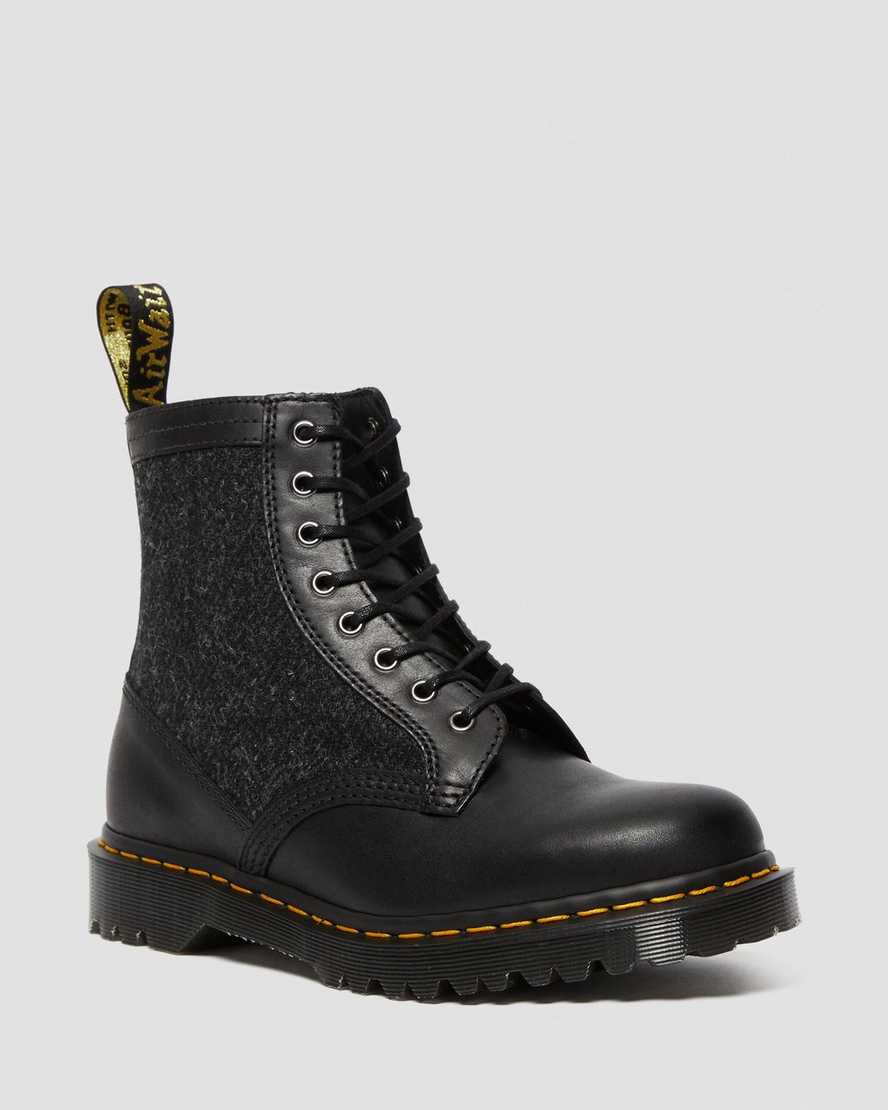 Černé pánské šněrovací boty dr. martens 1460 harris tweed