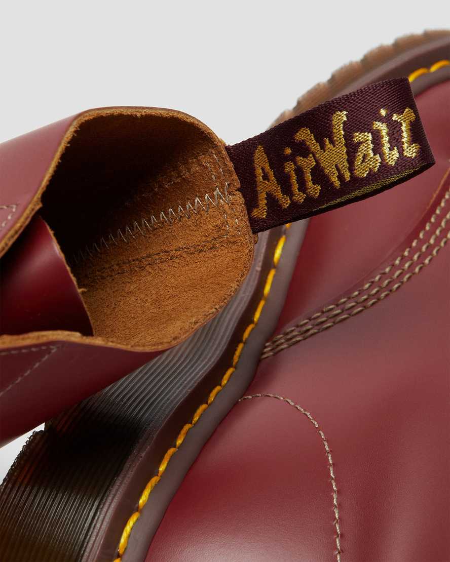Červené pánské šněrovací boty dr. martens 1460 vintage made in england