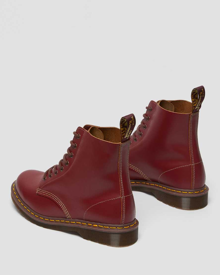 Červené pánské šněrovací boty dr. martens 1460 vintage made in england