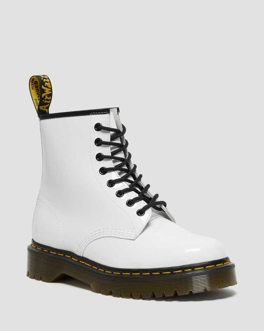 bílé pánské šněrovací boty dr. martens 1460 bex patent