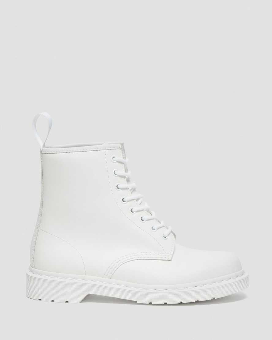 bílé pánské šněrovací boty dr. martens 1460 mono smooth