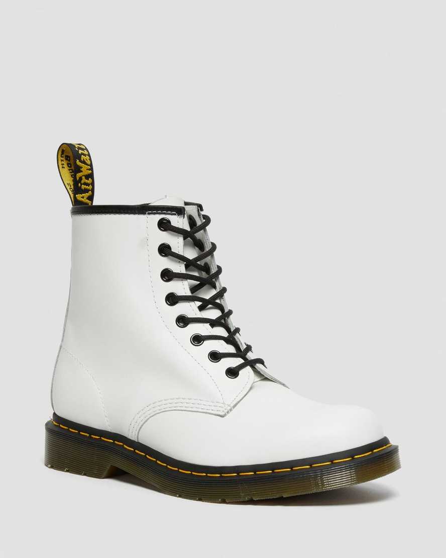 bílé pánské šněrovací boty dr. martens 1460 smooth