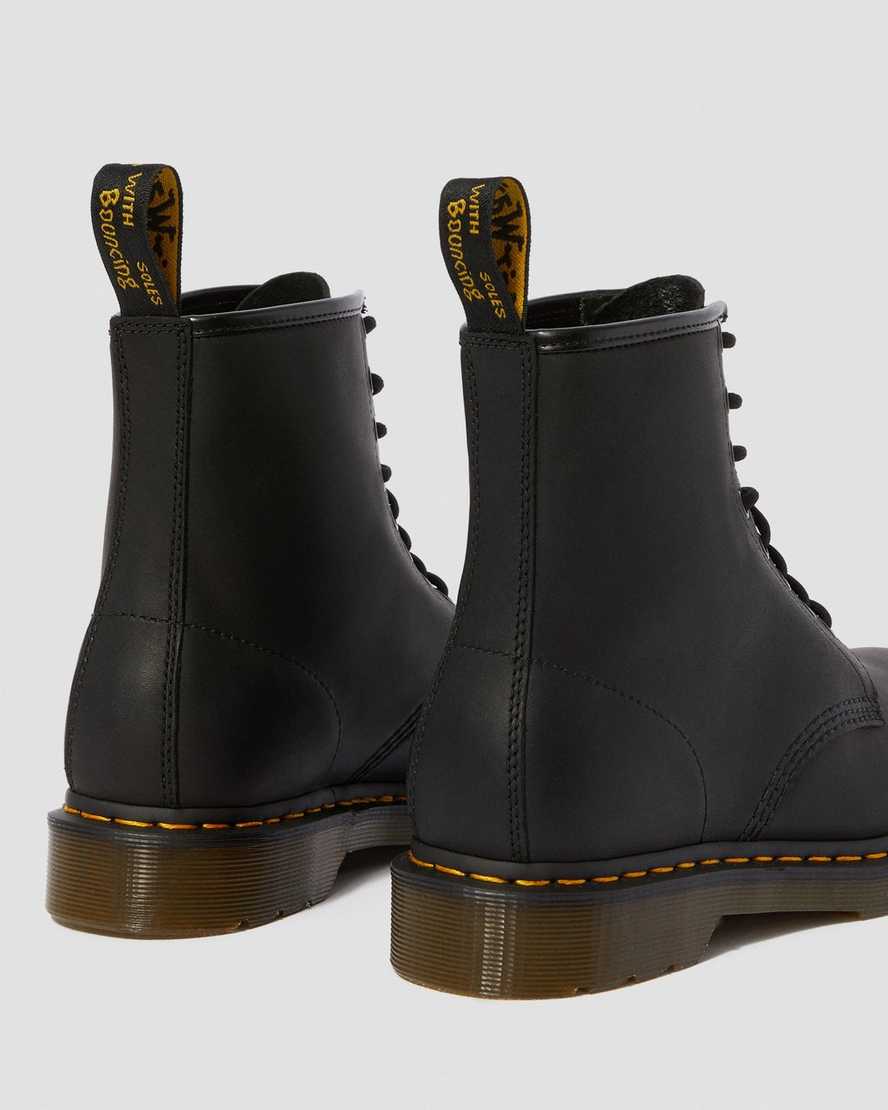 Černé pánské šněrovací boty dr. martens 1460 greasy