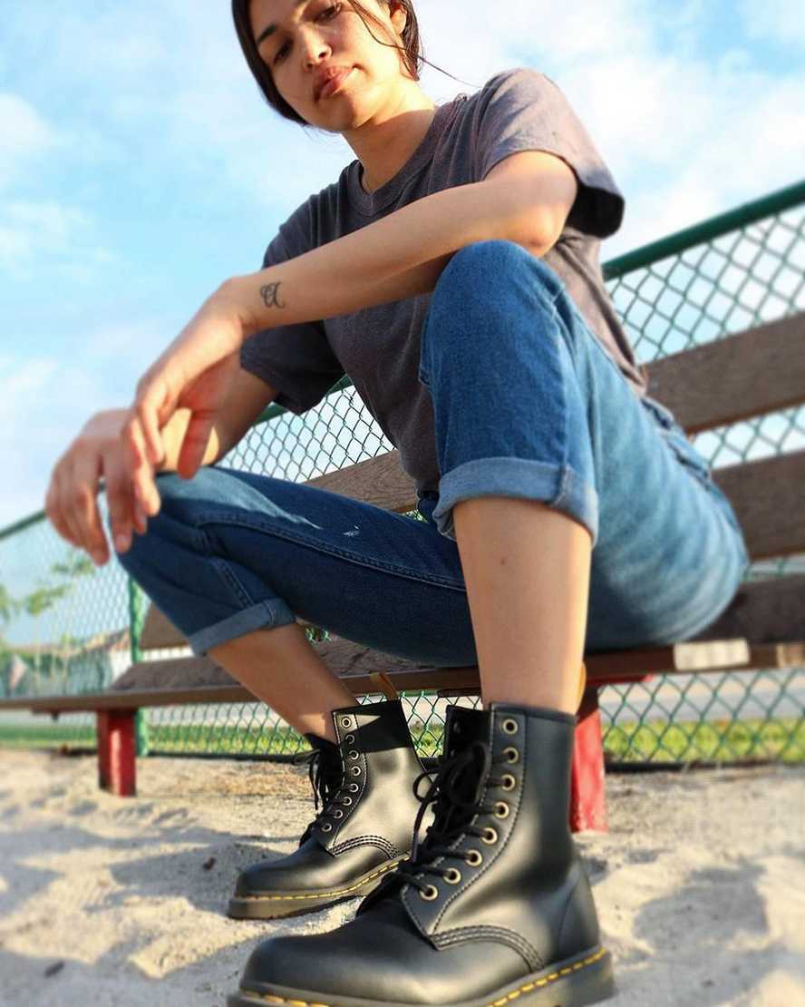 Černé pánské šněrovací boty dr. martens 1460 felix