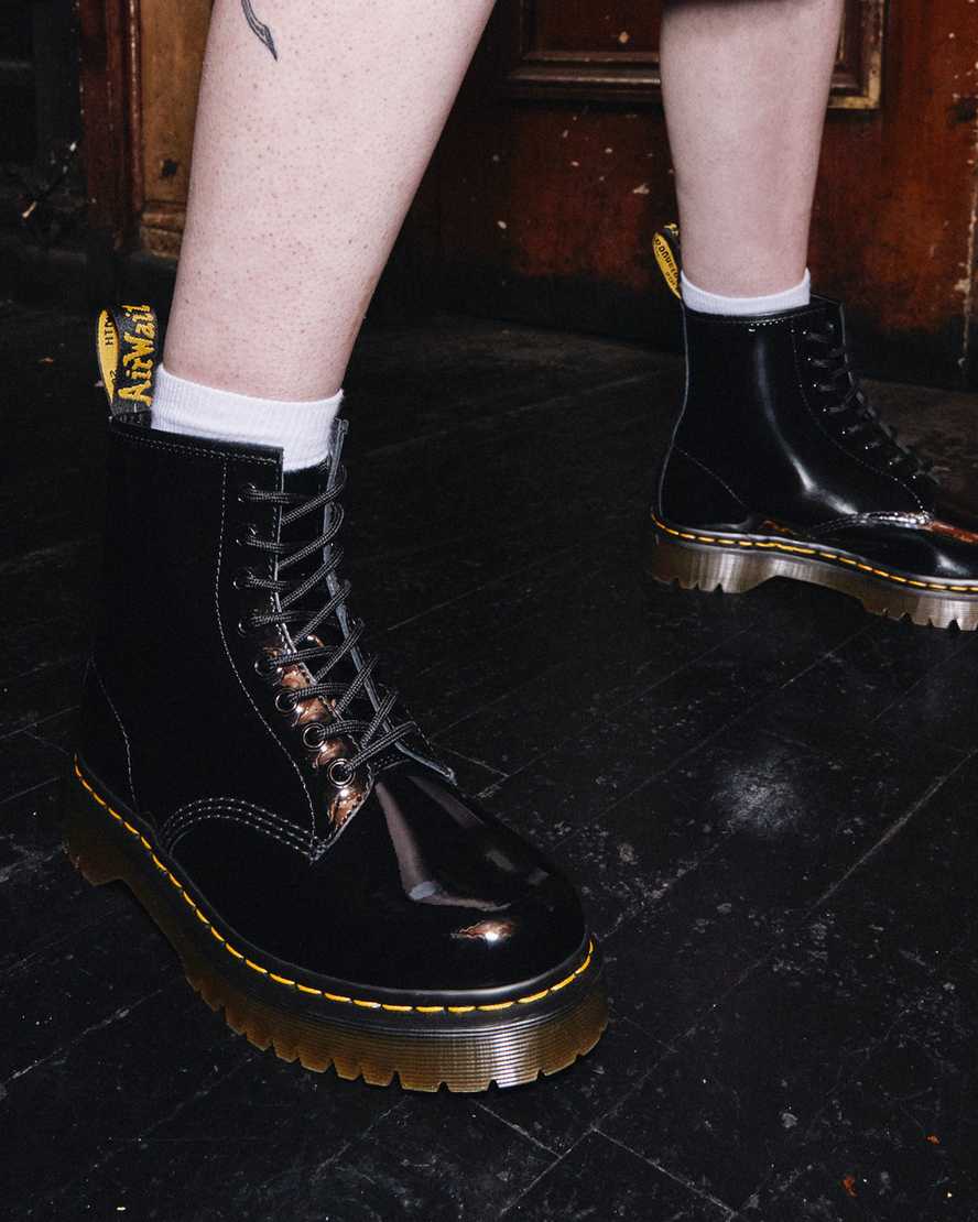Černé pánské šněrovací boty dr. martens 1460 bex patent