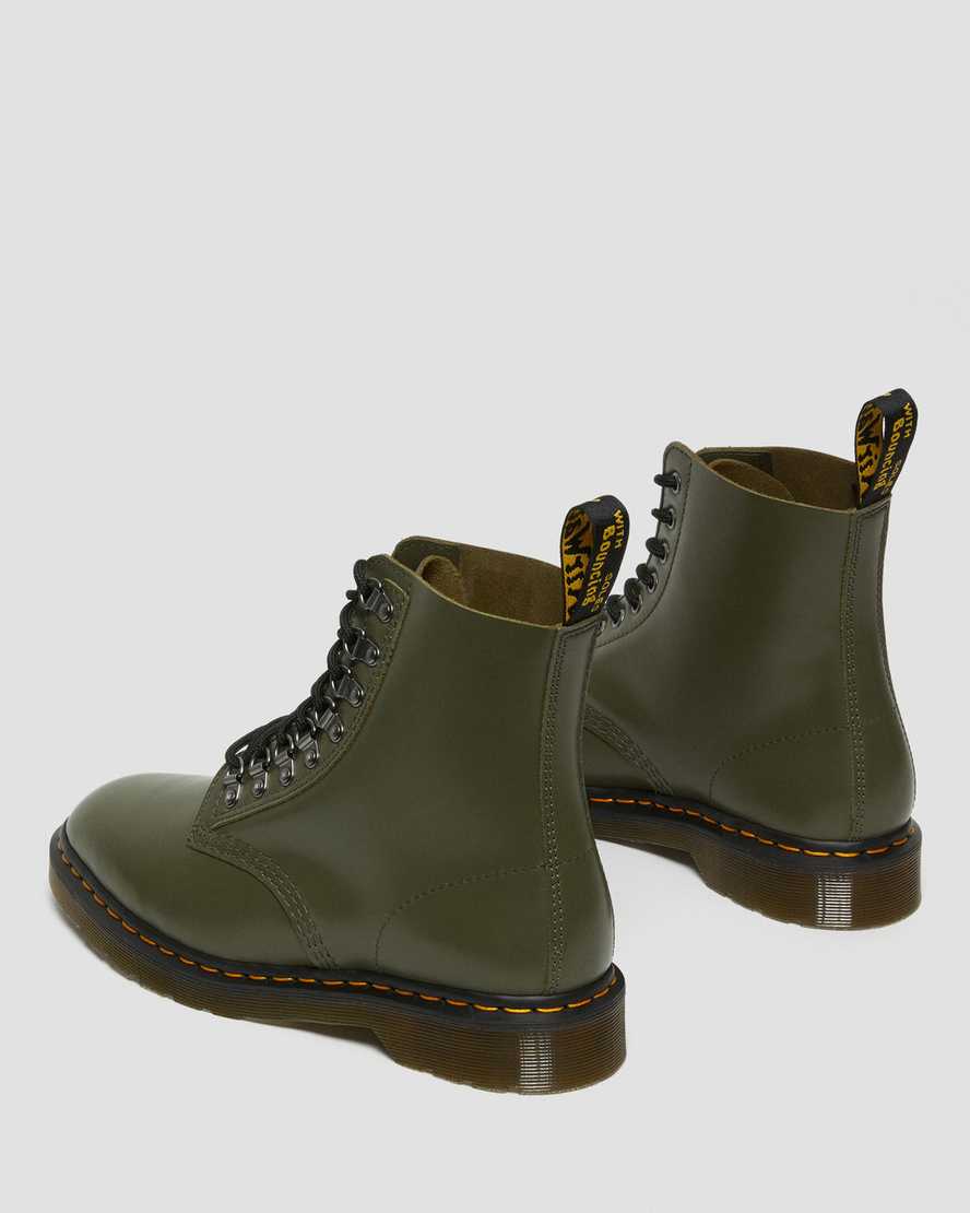 pánské šněrovací boty dr. martens 1460 pascal verso smooth v zelené barvě