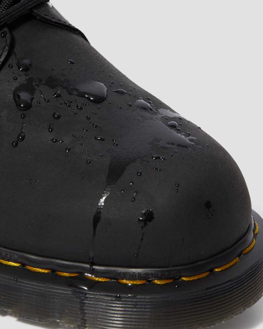 Černé nepromokavé pánské šněrovací boty dr. martens 1460