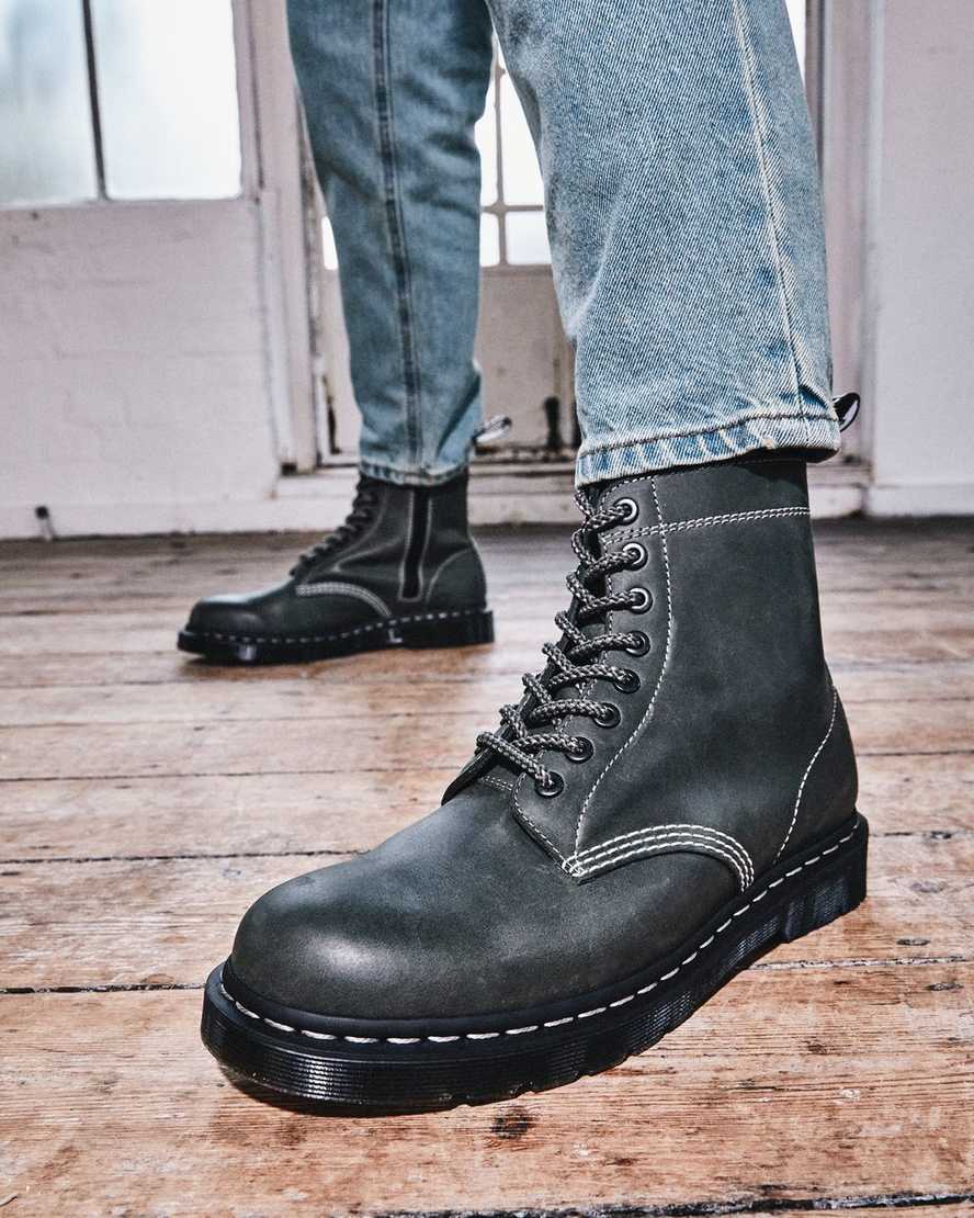 pánské šněrovací boty dr. martens 1460 pascal zip v olivové barvě