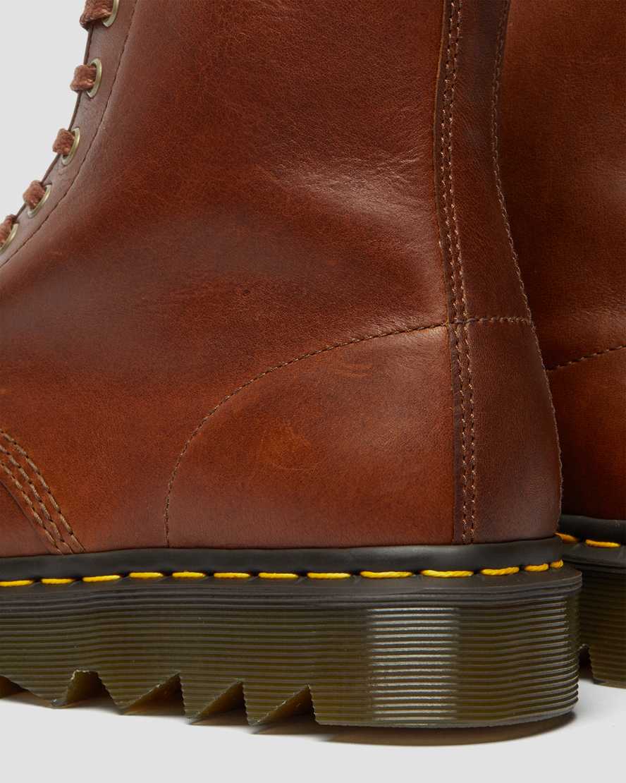 hnědé pánské šněrovací boty dr. martens 1460 pascal ziggy