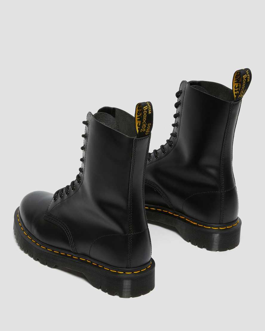 Černé pánské boty dr. martens 1490 bex smooth do poloviny lýtek