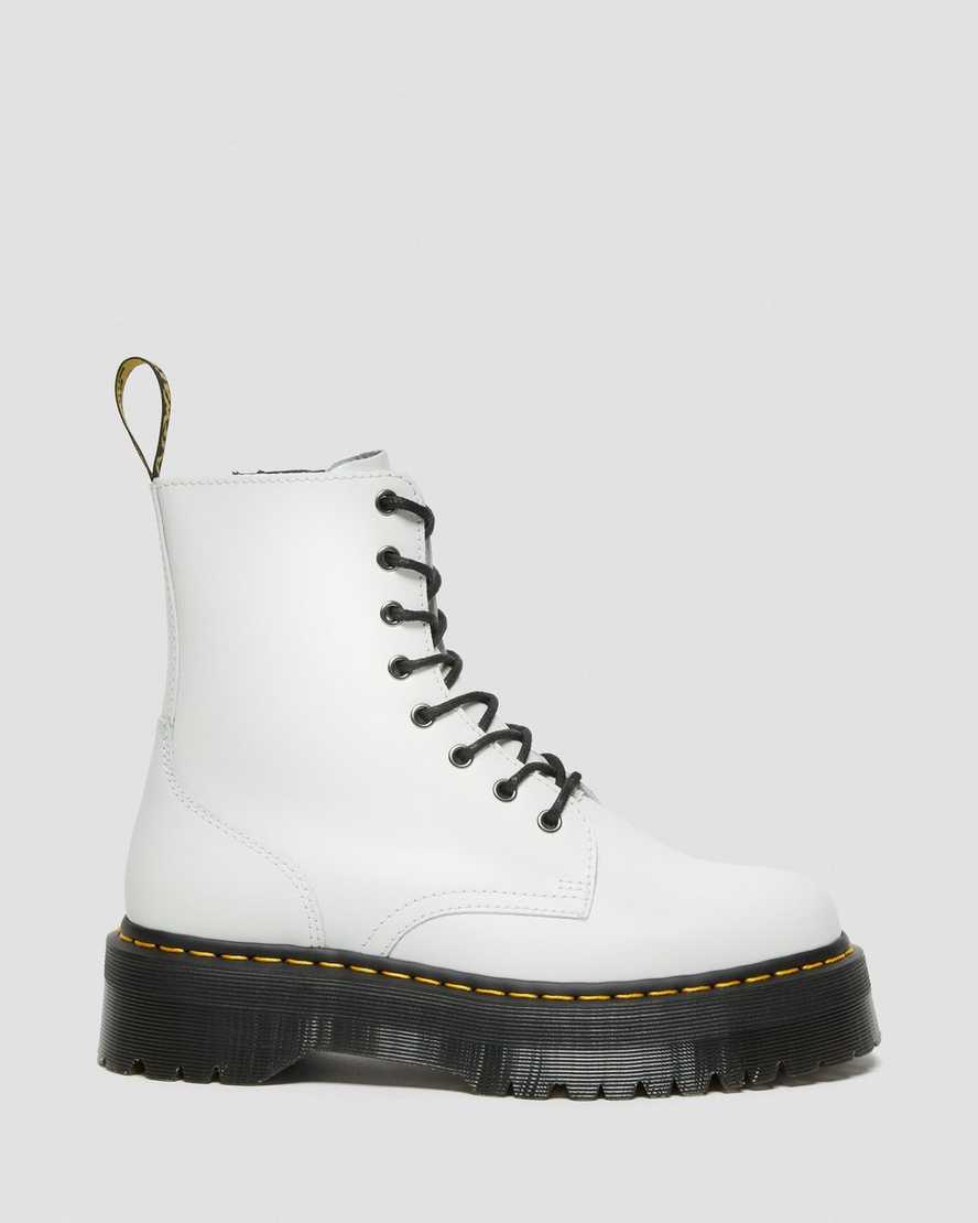 bílé pánské boty na platformě dr. martens jadon smooth