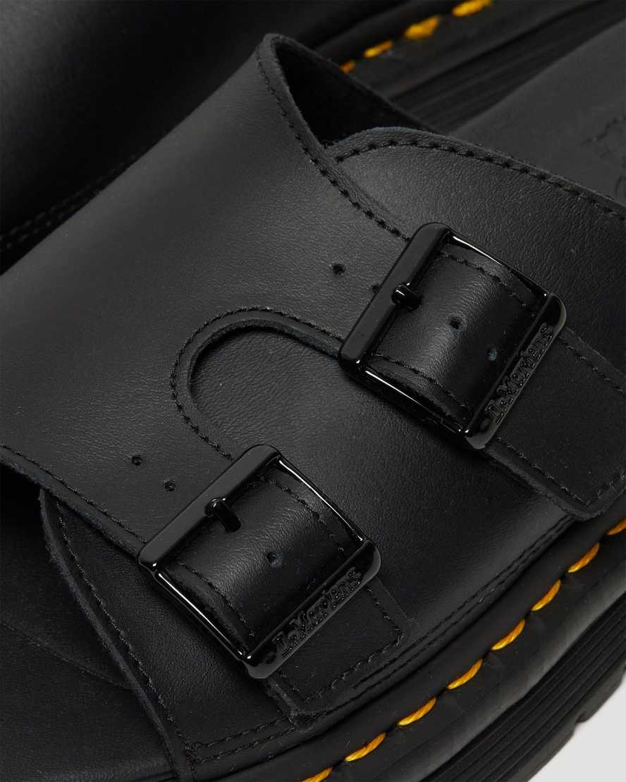 Černé pánské nazouvací sandály dr. martens dax