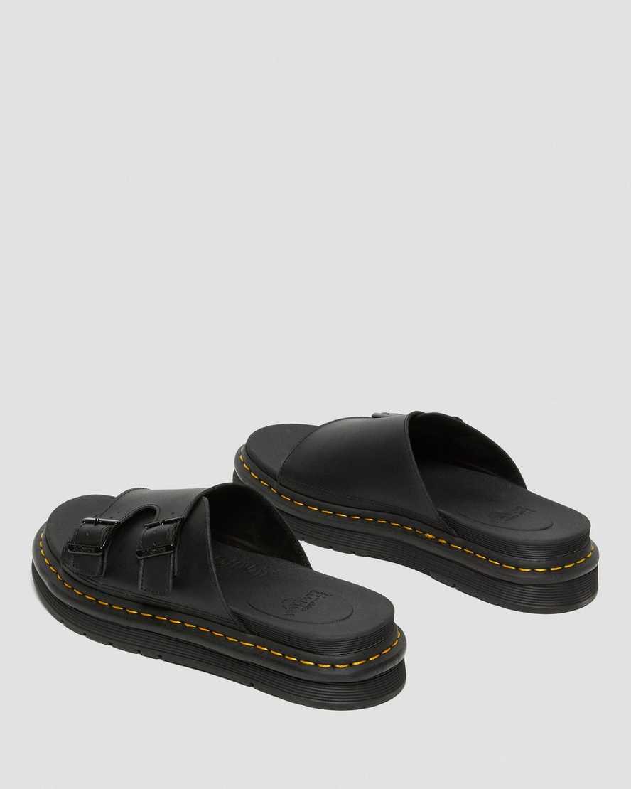 Černé pánské nazouvací sandály dr. martens dax