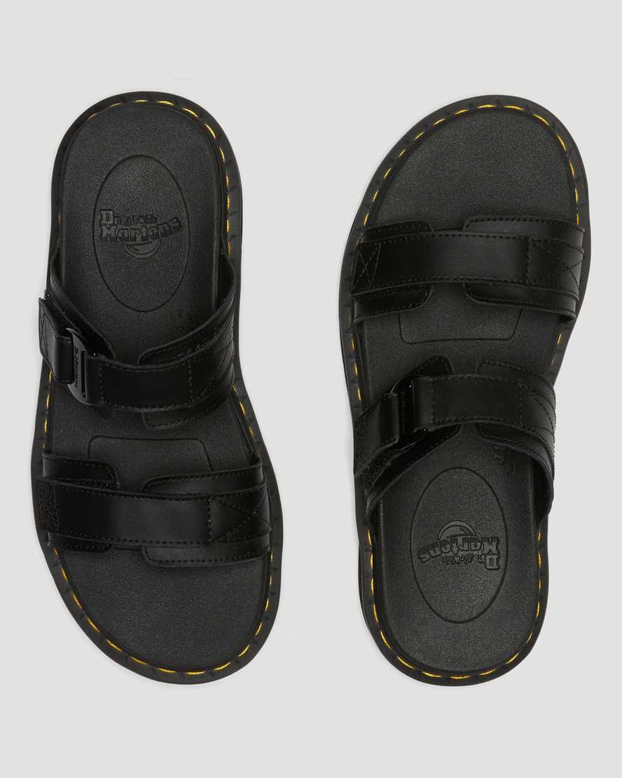 Černé pánské nazouvací sandály dr. martens chilton