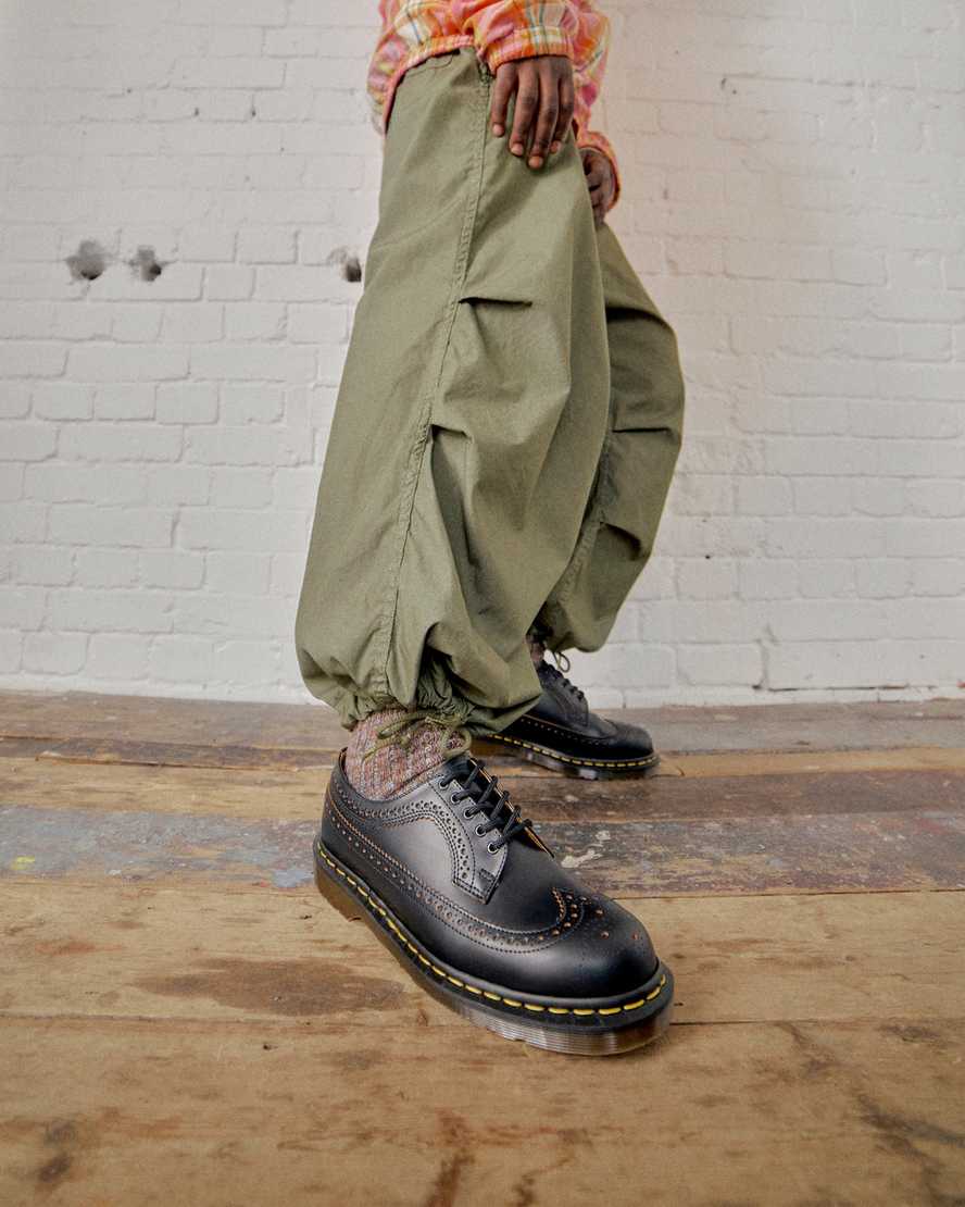 Černé pánské boty dr. martens 3989 vintage made in england brogue