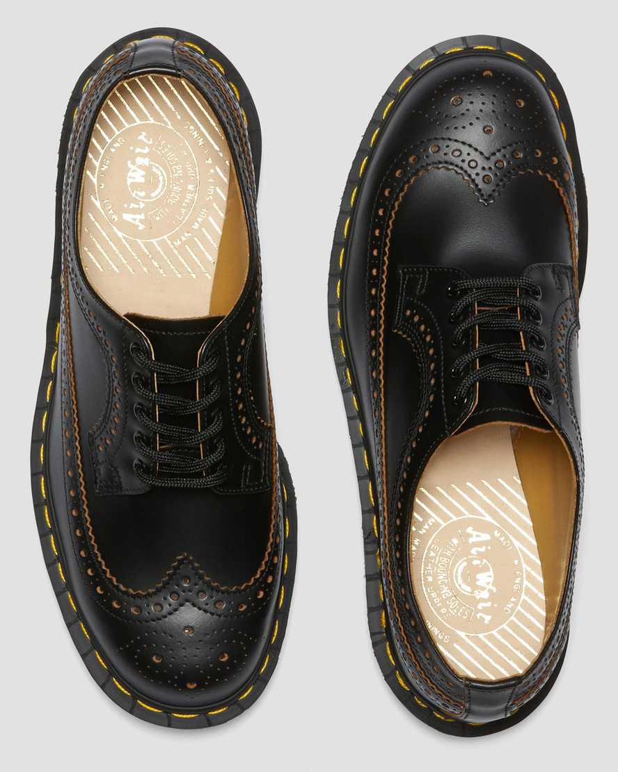 Černé pánské boty dr. martens 3989 vintage made in england brogue