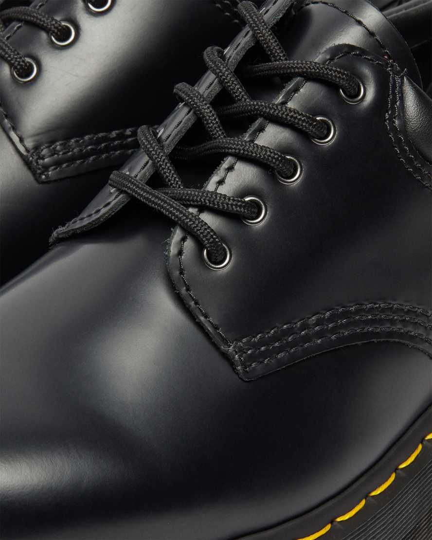 Černé pánské boty dr. martens 8053 na platformě