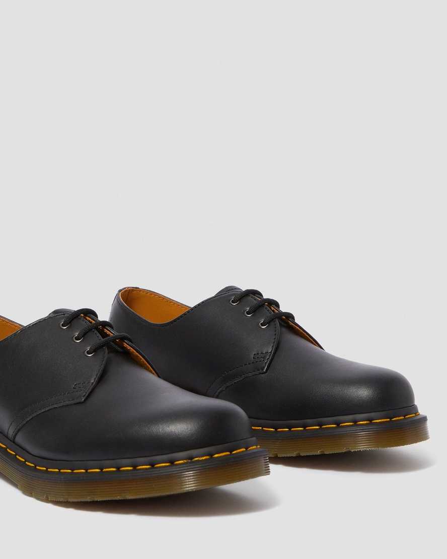 Černé pánské oxfordské boty dr. martens 1461 nappa