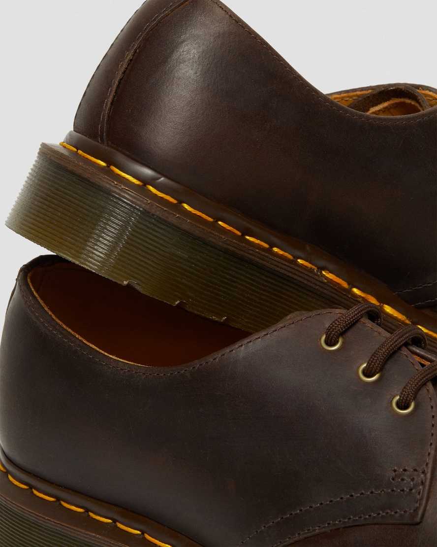 hnědé pánské oxfordské boty dr. martens 1461 crazy horse