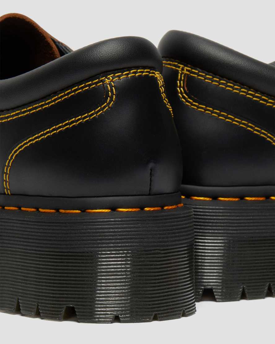 Černé pánské boty na platformě dr. martens collier s krajkou až k patě