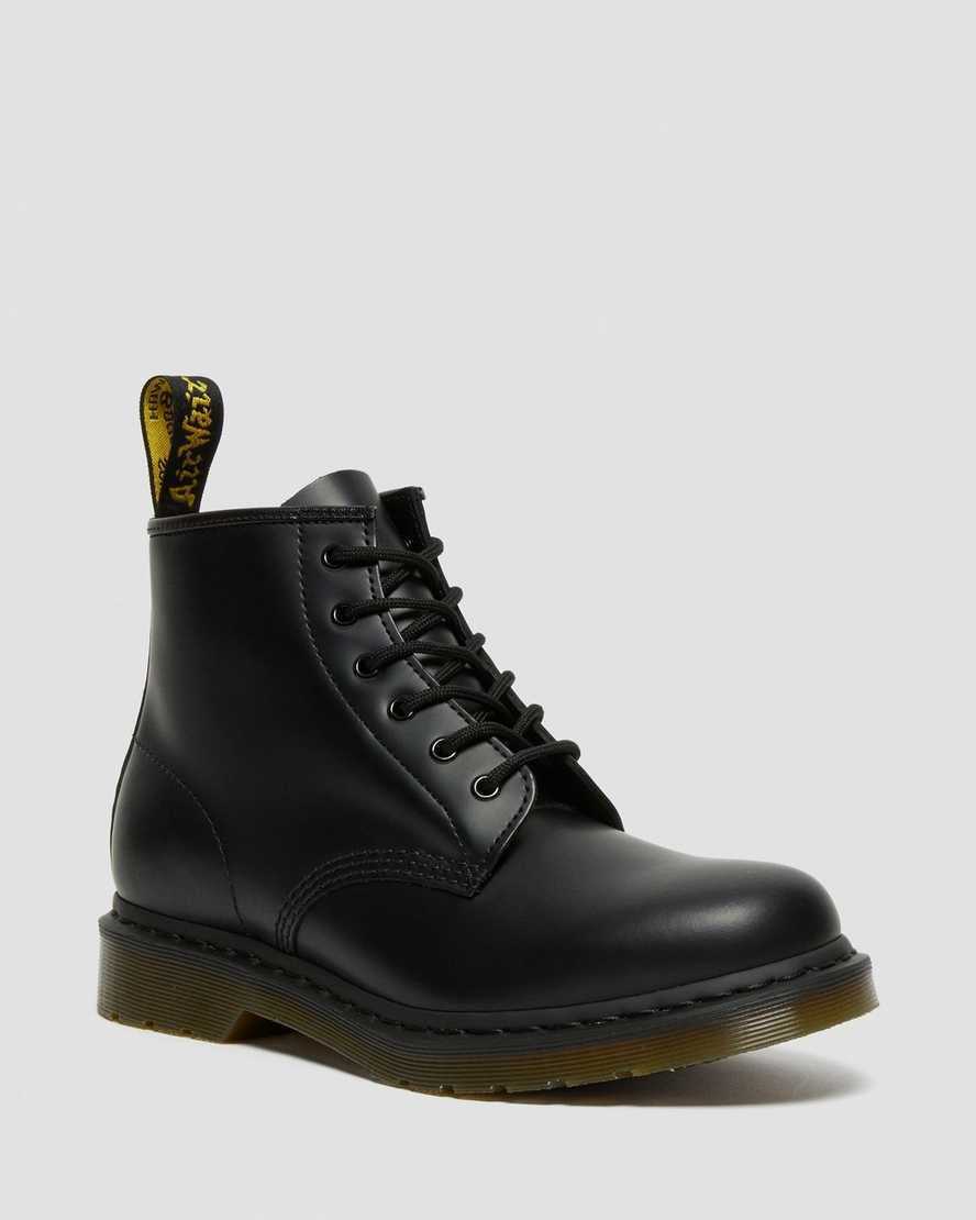 Černé dámské kotníkové boty dr. martens 101 smooth