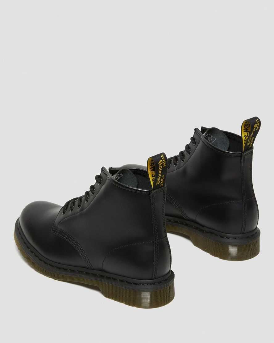 Černé dámské kotníkové boty dr. martens 101 smooth