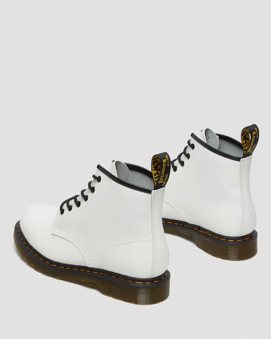 bílé dámské kotníkové boty dr. martens 101 yellow stitch smooth