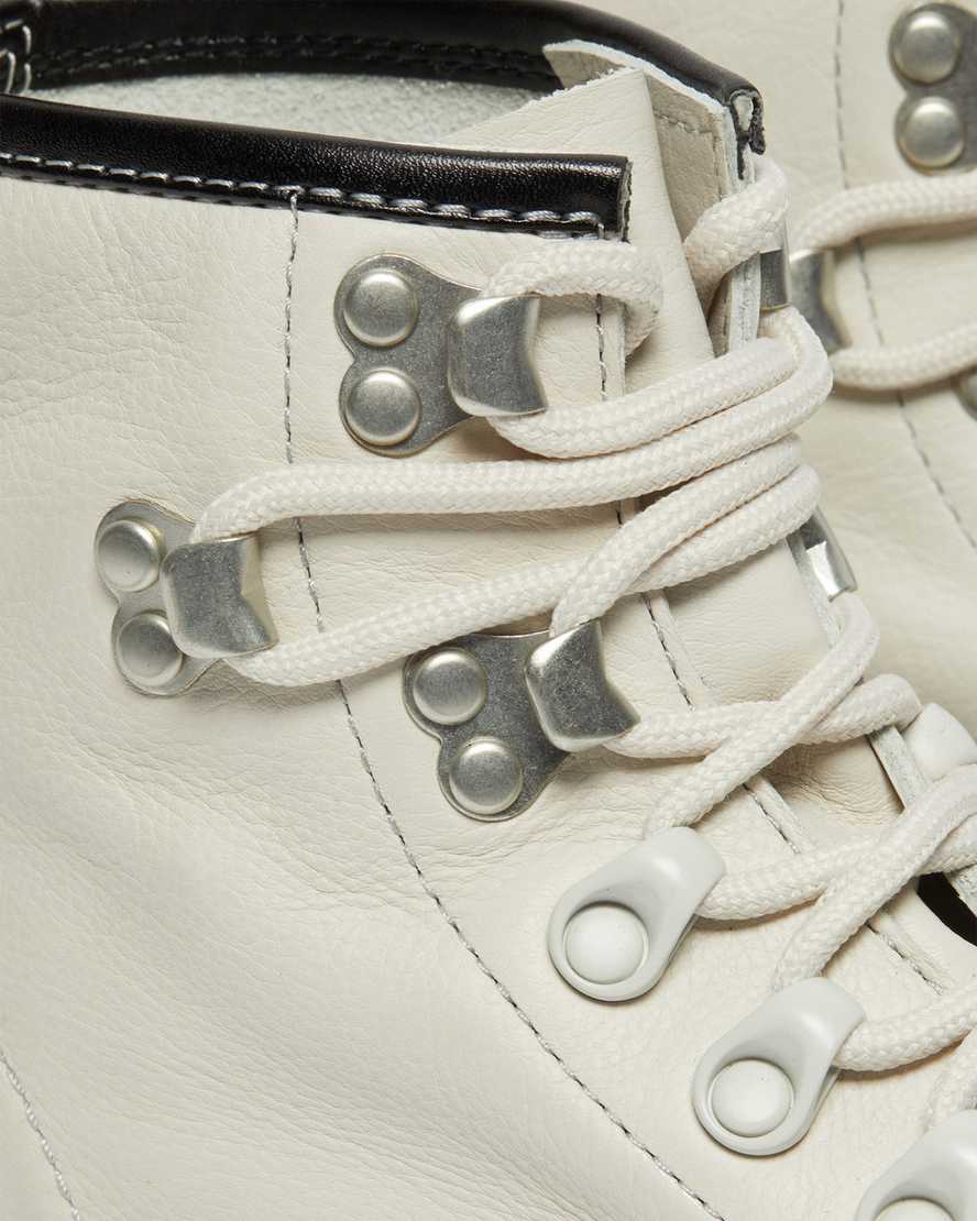 hnědé dámské kotníkové boty dr. martens 101 hardware virginia