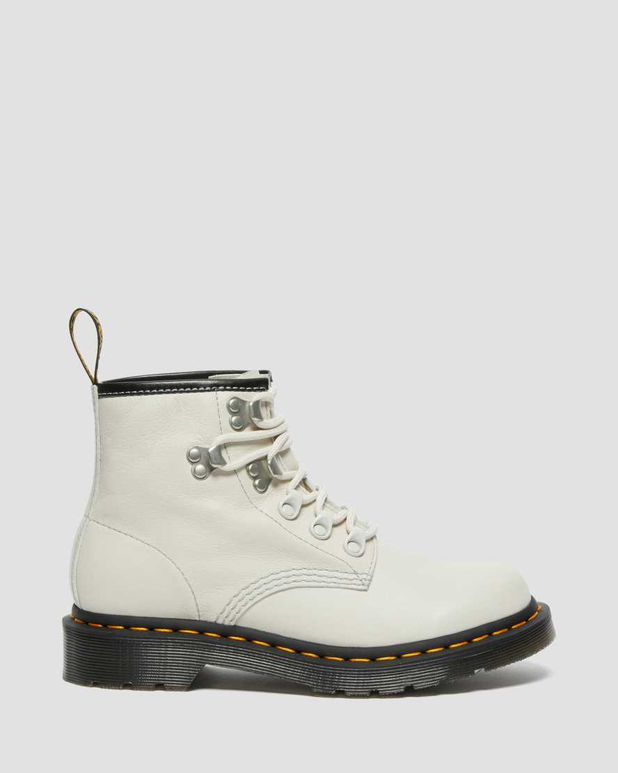 hnědé dámské kotníkové boty dr. martens 101 hardware virginia