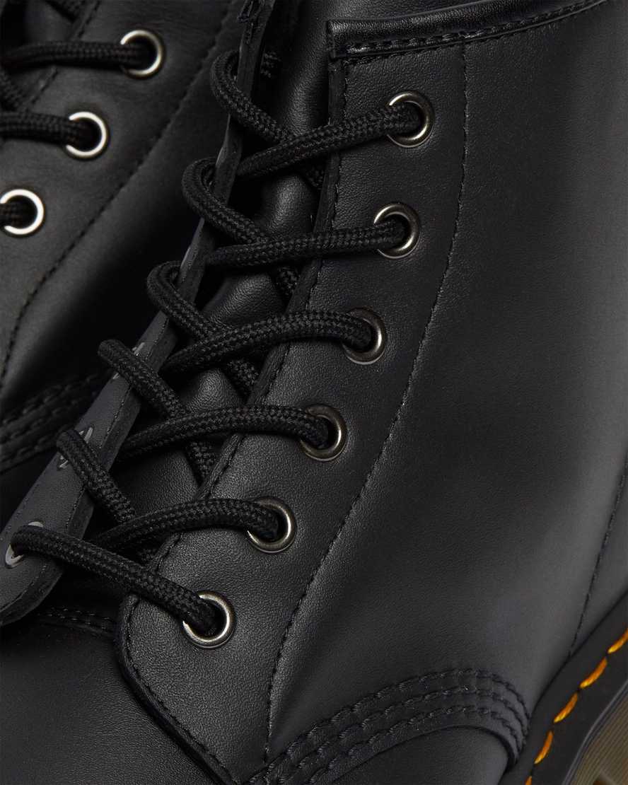 Černé dámské kotníkové boty dr. martens 101