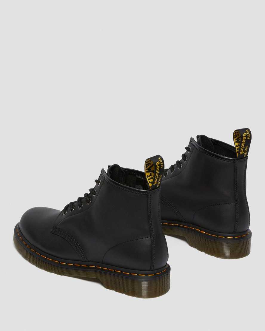 Černé dámské kotníkové boty dr. martens 101