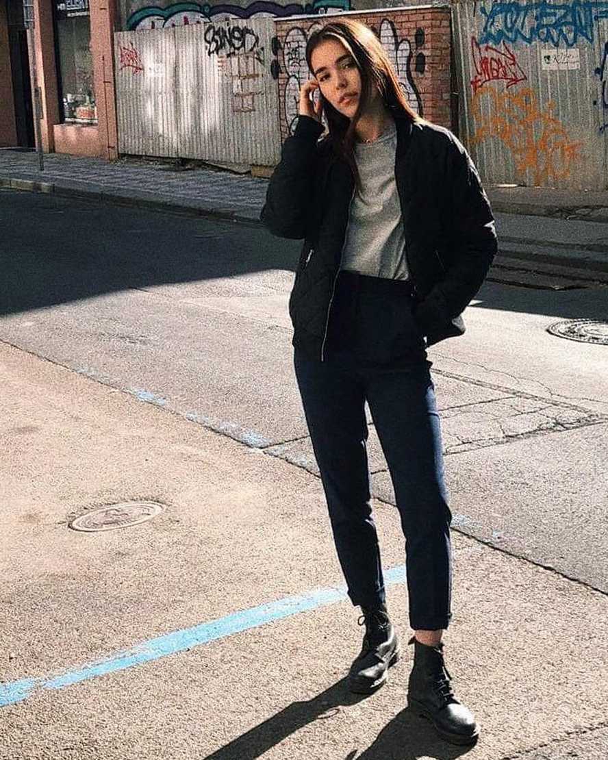 Černé dámské ležérní boty dr. martens 1460 pascal virginia